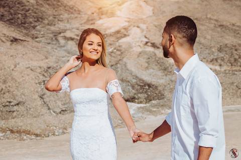 Ensaio Pré Wedding na Praia de Itacoatiara'