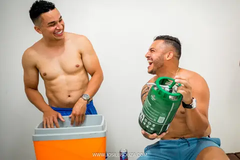 Tropical Casa de Festas'