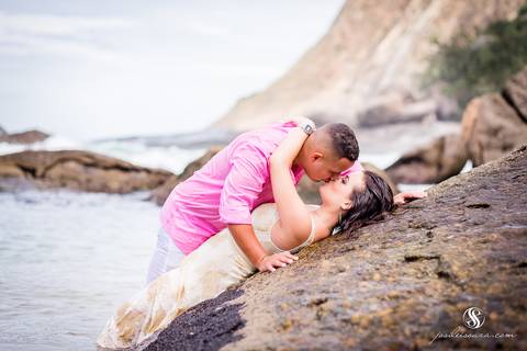 Fotos de casal na Praia de Itacoatiara'