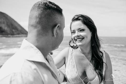 Ensaio de Casal na Itacoatiara em Niterói'