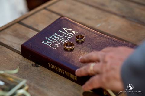 Casamento na Casa do Alto em Pendotiba'