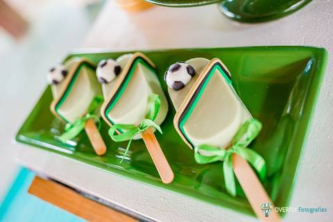 Decoração com tema de futebol - RJ'