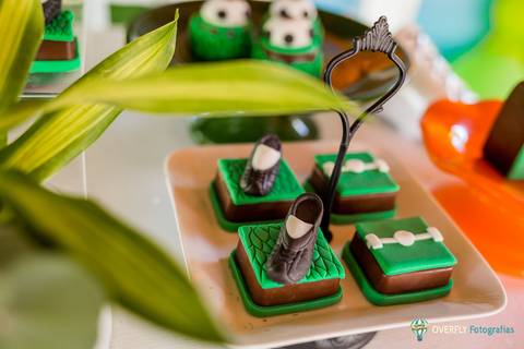 Decoração com tema de futebol para aniversário infantil'