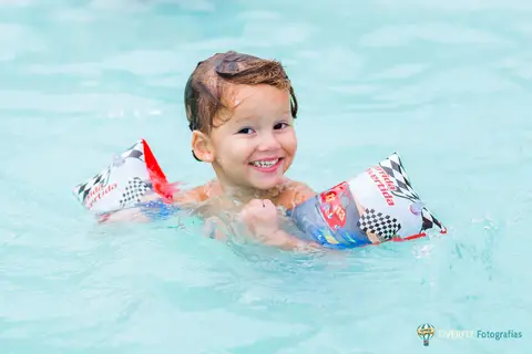 Festa na piscina paFesta Pool Party em Niterói , São Gonçalo, Mericá - RJra crianças RJ'