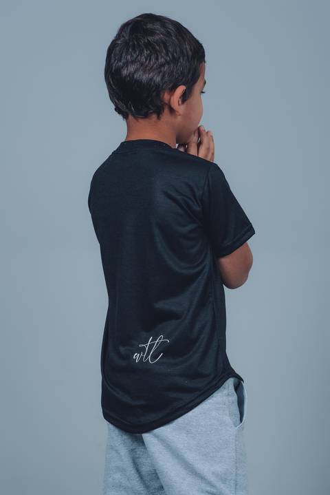 fotógrafo profissional em curitiba de lookbook para marcas e lojas otavio maciel fotografia'