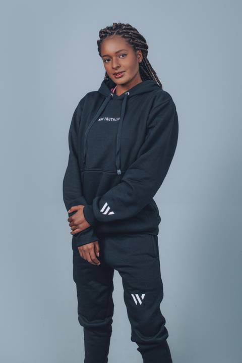 fotógrafo profissional em curitiba de lookbook para marcas e lojas otavio maciel fotografia'