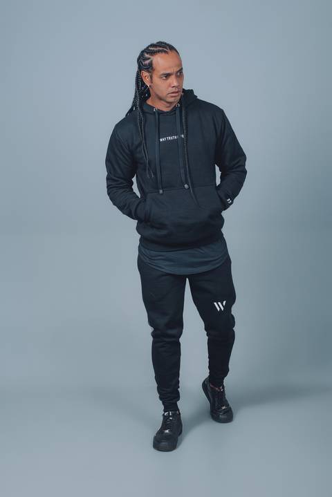 fotógrafo profissional em curitiba de lookbook para marcas e lojas otavio maciel fotografia'