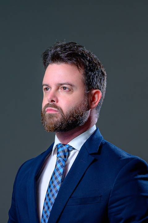 retrato-corporativo-advogado-otavio-maciel-fotografia'