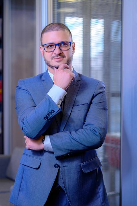 retrato-corporativo-em-grupo-otavio-maciel-'