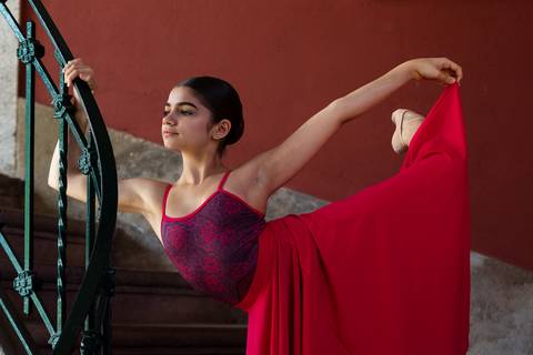 Mariuca Iordache for Porto Photo Fest & Ballet Rosa'