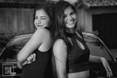 ensaio-externo-feminino-saramachado-isabelmachado-ilhadacaeira-macae-riodejaneiro'