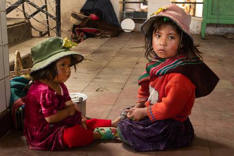 Meninas bolivianas'