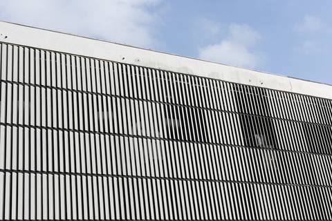 Pavilhão da Bienal com brises no Parque Ibirapuera '