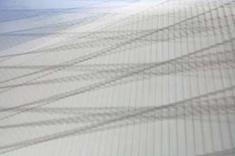 foto abstrata de edifício moderno'