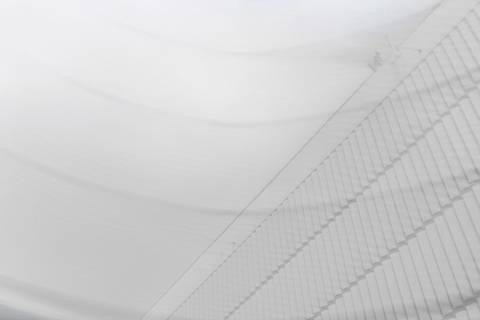 foto em longa exposição da Bienal de São Paulo'