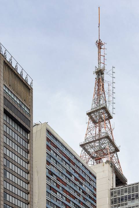 Antena com edifícios na Avenida Paulista'