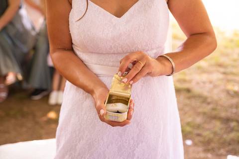 caixa de alianças criativa - fotografia de cerimónia, Porto'