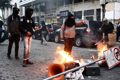 Manifestação Contra A Reforma da Previdência 28-04-17 Greve Geral'