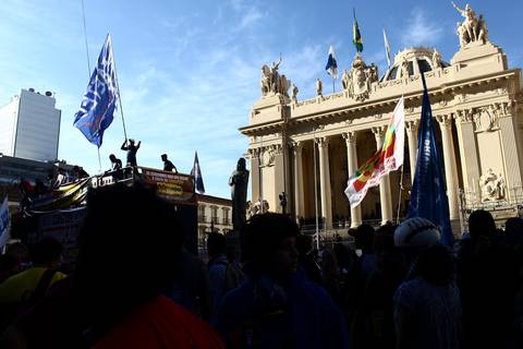 24M - Manifestação Contra A Reforma da Previdência (Servidores Públicos)'