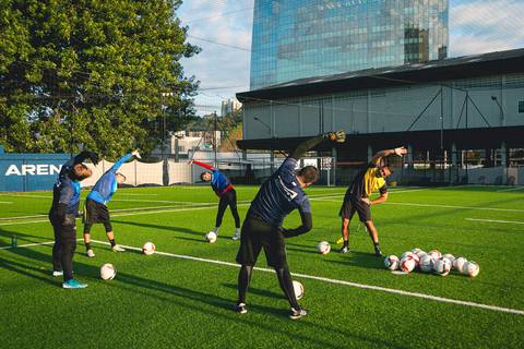 Foto treinamento de goleio de futebol da Academia do Goleiro na BR Arena Laguna'