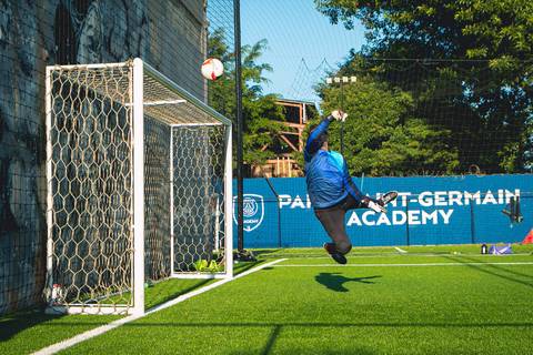 Foto treinamento de goleio de futebol da Academia do Goleiro na BR Arena Laguna'