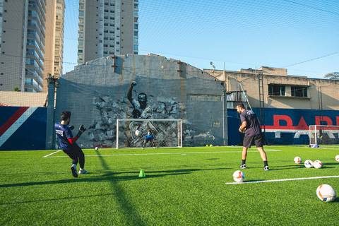 Foto treinamento de goleio de futebol da Academia do Goleiro na BR Arena Laguna'