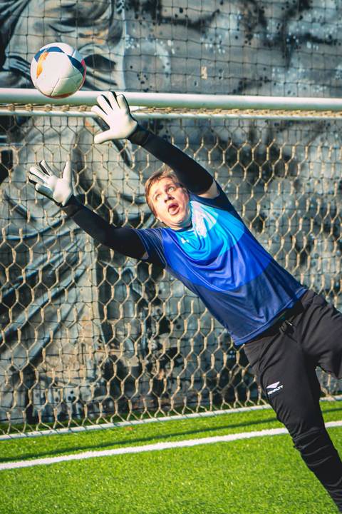 Foto treinamento de goleio de futebol da Academia do Goleiro na BR Arena Laguna'