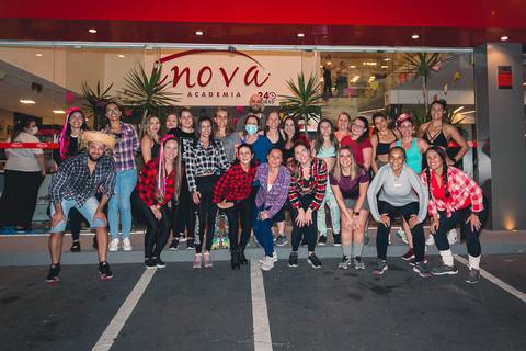 Fotos da festa junina na Academia Inova São Caetano.'