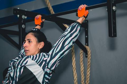Aula técnica de Butterfly Pull Up de Crossfit no CF Tutóia.'