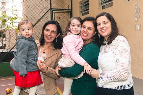 Fotos da festa de aniversário da Clarice com o tema da Pequena Sereia, em São Paulo.'