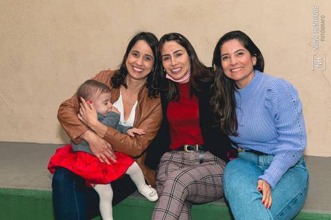 Fotos da festa de aniversário da Clarice com o tema da Pequena Sereia, em São Paulo.'