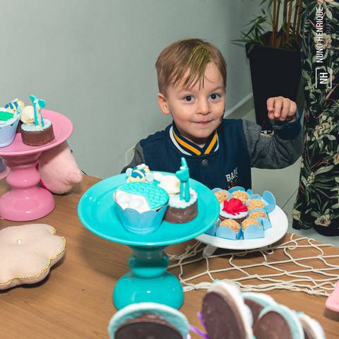 Fotos da festa de aniversário da Clarice com o tema da Pequena Sereia, em São Paulo.'