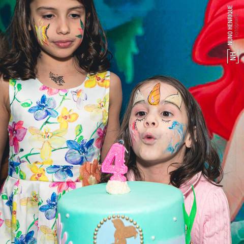 Fotos da festa de aniversário da Clarice com o tema da Pequena Sereia, em São Paulo.'
