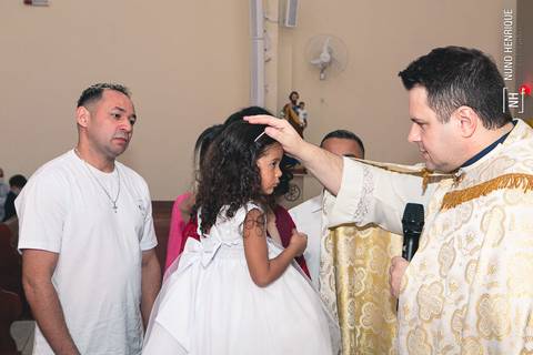 Foto de batizado na Paróquia Sagrado Coração de Jesus em São Paulo.'