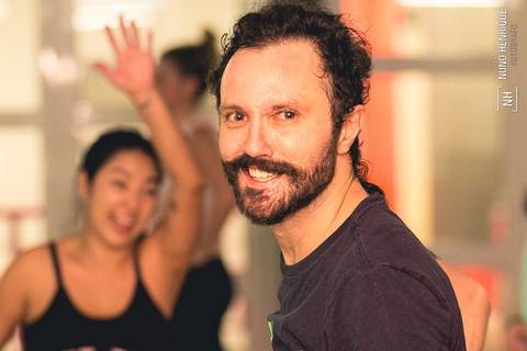 Fotos da aula de Fit Dance na Academia Inova São Caetano.'