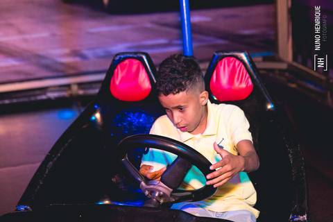 Fotos da festa de aniversário de 4 anos do Pietro Bizon no Buffet Planeta Kids, unidade Morumbi.'