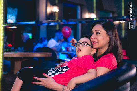 Fotos da festa de aniversário de 4 anos do Pietro Bizon no Buffet Planeta Kids, unidade Morumbi.'
