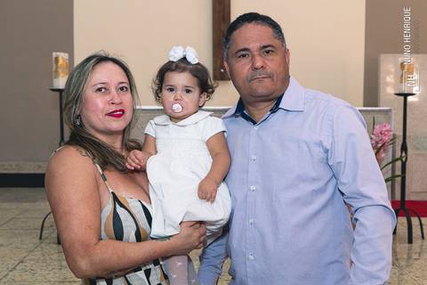 Fotografia do batizado da Maria Fernanda Silva Leite de Ponte na Paróquia Sagrado Coração de Jesus, zona sul de São Paulo.'