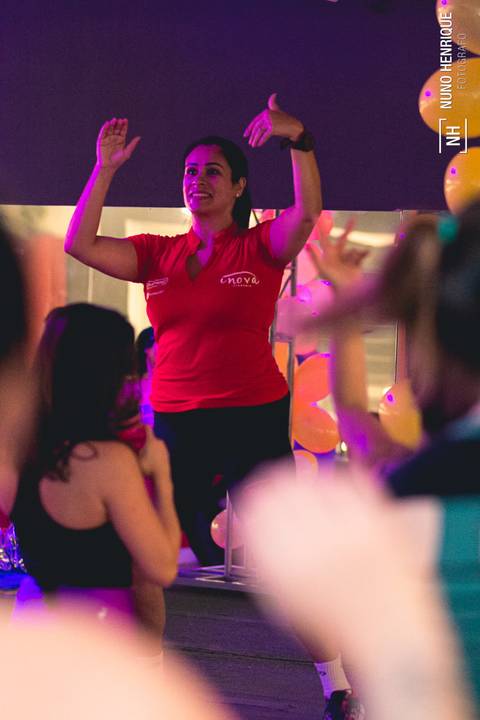 Foto evento de dança Dance Mix da Academia Inova São Caetano, com Zumba e FitDance.'
