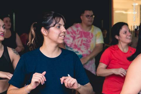 Foto evento de dança Dance Mix da Academia Inova São Caetano, com Zumba e FitDance.'