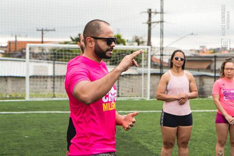 Fotos do aulão especial de Outubro Rosa do Cross Millennium na Arena Ideia & Luz Esportes.'
