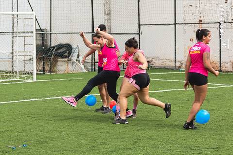 Fotos do aulão especial de Outubro Rosa do Cross Millennium na Arena Ideia & Luz Esportes.'