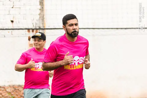 Fotos do aulão especial de Outubro Rosa do Cross Millennium na Arena Ideia & Luz Esportes.'