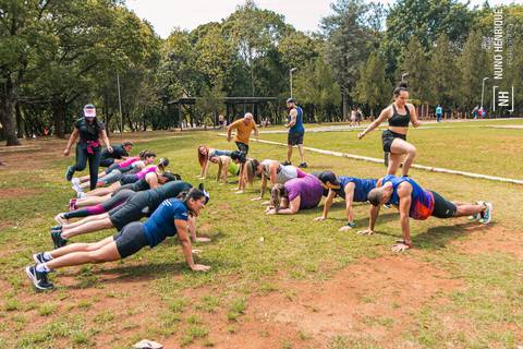Fotos do treino funcional especial para o Programa Jaguaré Caminhos realizado pelo personal trainer Gui Cerino no Espaço Verde Chico Mendes, em São Caetano do Sul.'