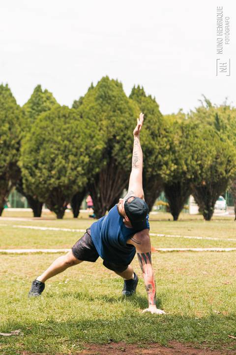 Fotos do treino funcional especial para o Programa Jaguaré Caminhos realizado pelo personal trainer Gui Cerino no Espaço Verde Chico Mendes, em São Caetano do Sul.'