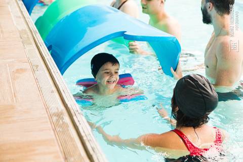 Aula de natação especial de dia das crianças na Academia Inova São Caetano.'
