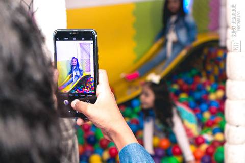 Foto do aniversário da Izadora no Buffet Happy Face em São Paulo com o tema da Turma da Mônica.'