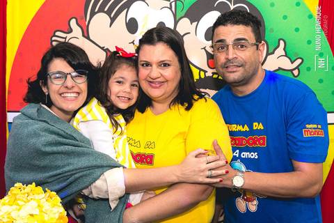 Foto do aniversário da Izadora no Buffet Happy Face em São Paulo com o tema da Turma da Mônica.'