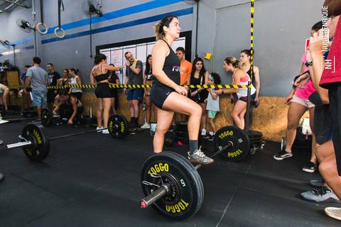Fotografia do evento de Crossfit Summer Games no CF Tutóia.'