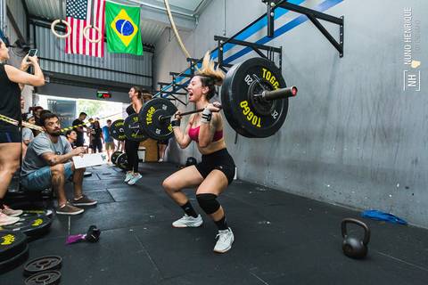 Fotografia do evento de Crossfit Summer Games no CF Tutóia.'